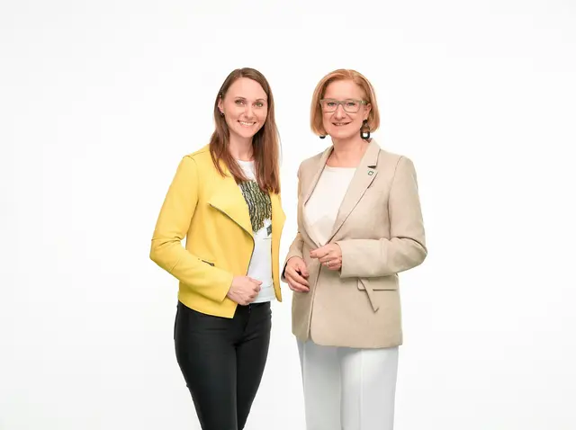 Bundesrätin Viktoria Hutter und Landeshauptfrau Johanna Mikl-Leitner  | Foto: VPNÖ