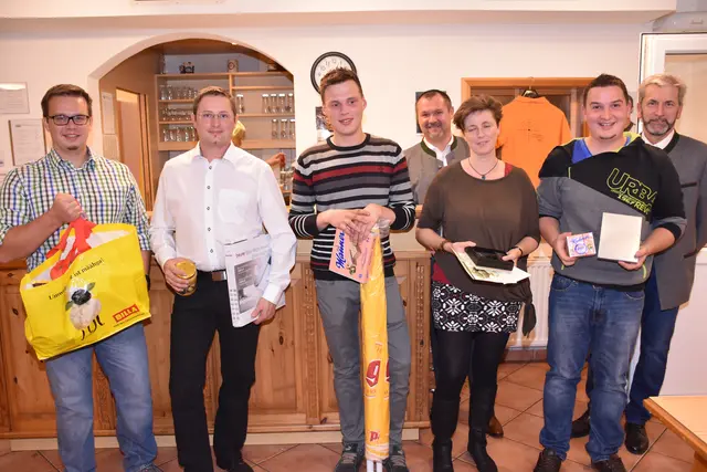 Gerald Rumetshofer, rechts, Schützenverein Pabneukirchen.  | Foto: zin
