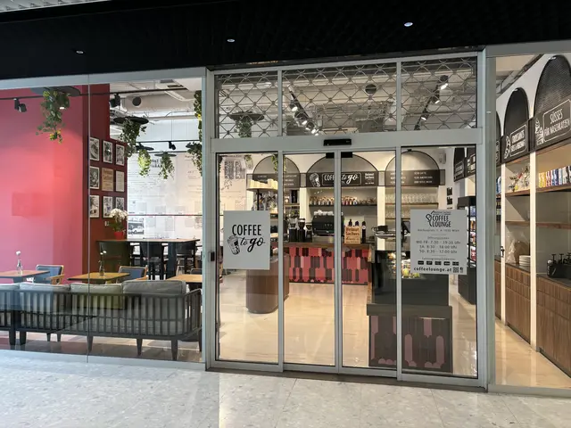 Der Betreiber der Coffee Lounge, die Helmut Sacher Kaffee GmbH, ist insolvent.  | Foto: Luca Arztmann/MeinBezirk