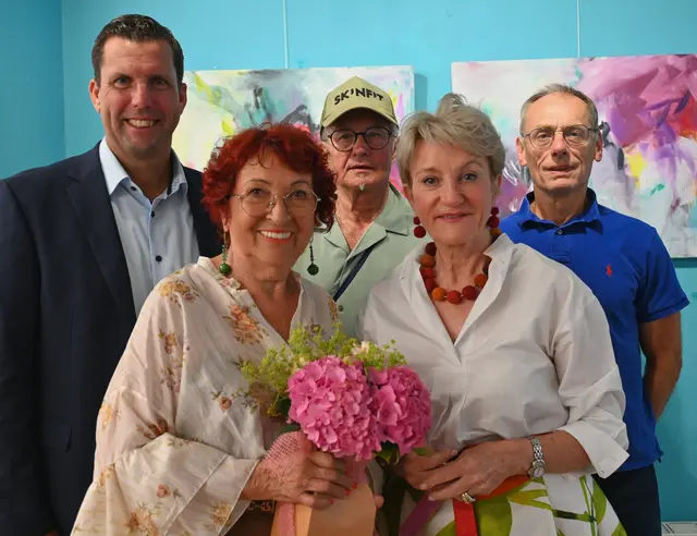 vlnr.: vorne: Christine Pahl, Brigitte Marie Gruber
hinten: BGM Stefan Krapf, Otto Steinz, Werner Huemer
