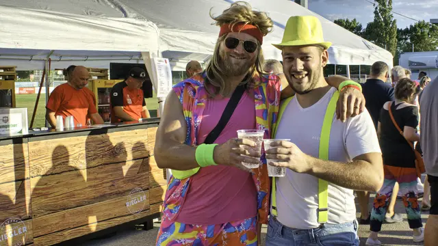 Bunt wie die Welt der 80iger Musik Daniel und Markus | Foto: Markus Achleitner