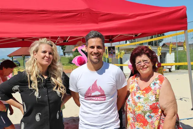 Bgm. Alexander Ernst mit den Initiatoren der Senioren-Teamolympiade Manuela Sekol (li) und Margot Maier. | Foto: Edith Ertl