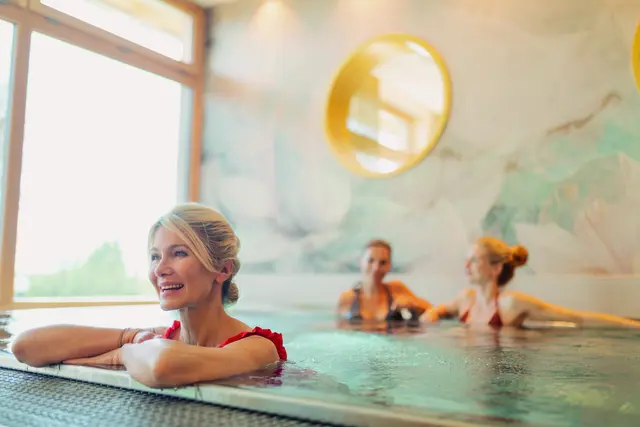 Massagepool | Foto: Karl Schrotter