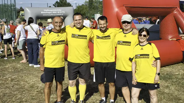 Team Schneider mit Bürgermeister Stefan Rabl seinem Vize Herbert Haderer sowie Vroni und Gerhard Bubenitschek | Foto: Markus Achleitner