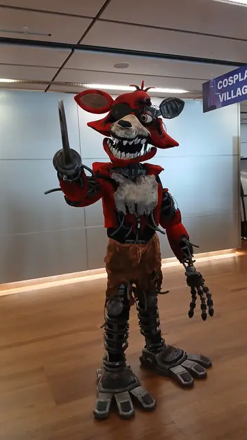 Das Cosplay von FGF_Productions ist mit einer Größe von über zwei Metern richtig imposant. | Foto: FGF Productions / Lennard Nitsch