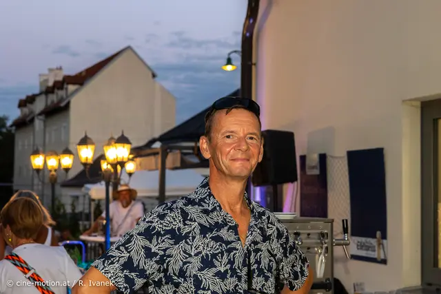 Robert Vanicek aus Leopoldsdorf - mit dabei beim Karibiktanzschritt-Kurs. | Foto: cine-motion.at / R. Ivanek