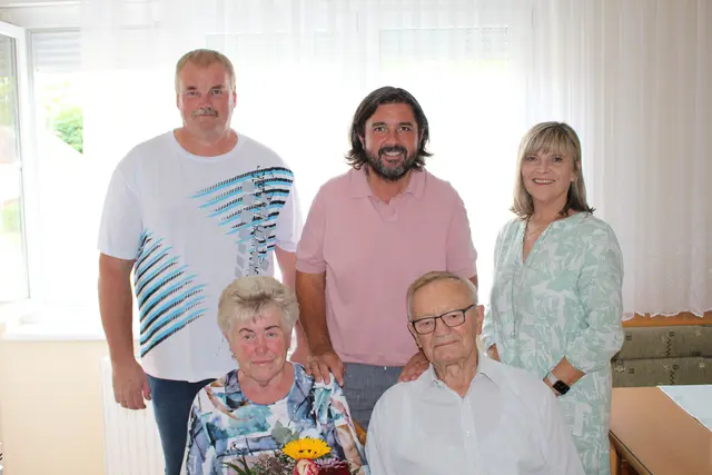 Inge und Erwin Kügerl begingen ihre Diamantene Hochzeit in Aschau. | Foto: Gemeinde Oberschützen