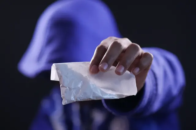 Die Wiener Polizei konnte zwei mutmaßliche Drogendealer festnehmen und ihre Ware sicherstellen. (Symbolbild) | Foto: pexels / Towfiqu barbhuiya