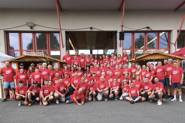 Rund 100 Personen standen an diesem Abend im Einsatz, um einmal mehr für einen reibungslosen Ablauf und die beste Bewirtung der Gäste zu sorgen.
