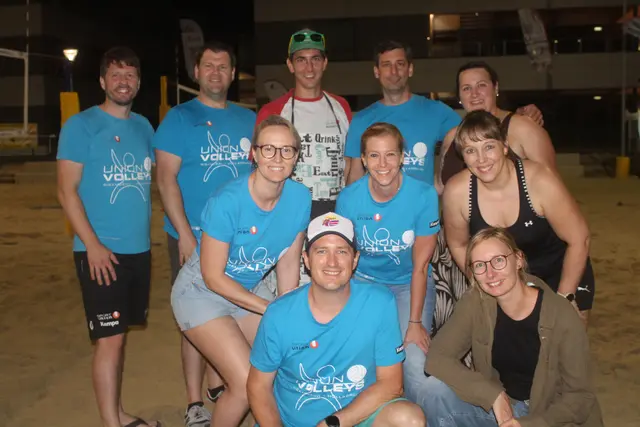 Sorgten für einen tollen Turnierablauf und Super Verpflegung: Das Team der Union Volleys - Hobby Mo. | Foto: arbes