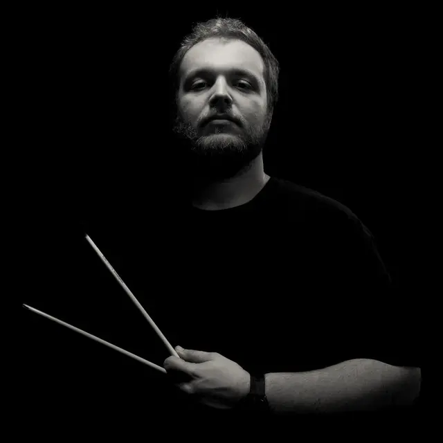 Răzvan Florescu spielt mit seinem Quartett in der PKS Villa. | Foto: Lucian Naste
