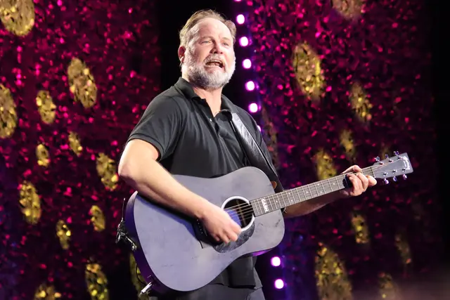 Wenn Thomas Stipsits Austropop-Hits mit "burgenländischen" Texten versieht, bleibt kaum ein Auge trocken. | Foto: Martin Wurglits