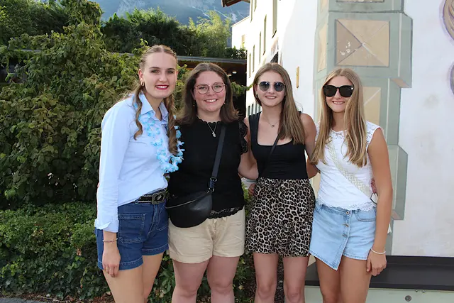 Patrizia, Florentina, Julia und Selina