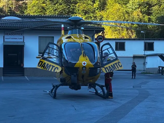 Der Notarzthubschrauber Christophorus 17 war am Sonntag Abend schon wieder im Bezirk im Einsatz. | Foto: R. Thormann/Rotes Kreuz Stmk.