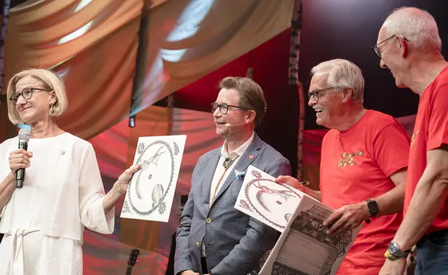 Die Schallplatten-Präsentation. | Foto: Karl Satzinger