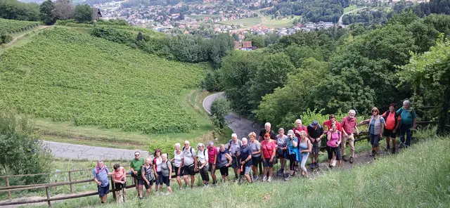 Wozu in die Ferne schweifen, das Gute und Schöne liegt so nah: Bei herrlichem Wanderwetter erkundete der Seniorenbund Gleinstätten-Pistorf die Klause in Deutschlandsberg. | Foto: Seniorenbund