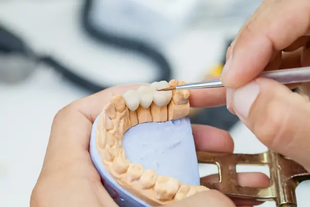 Gerade Zähne sind nicht nur eine Frage der Ästhetik. | Foto: stock.adobe/Dmitry