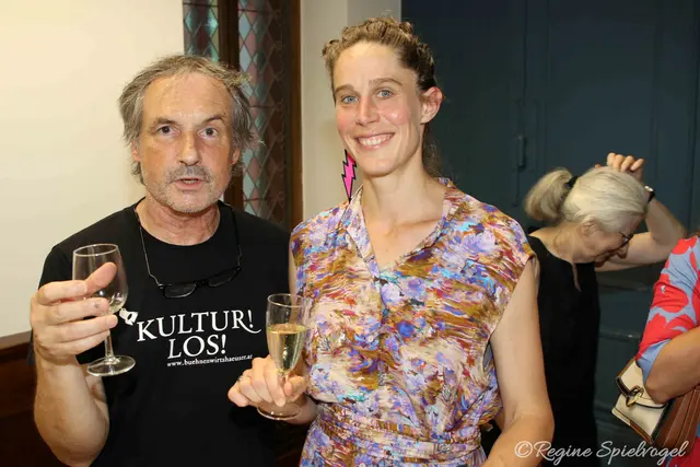 Stephan Bruckmeier mit Chellistin Sophie Abraham.