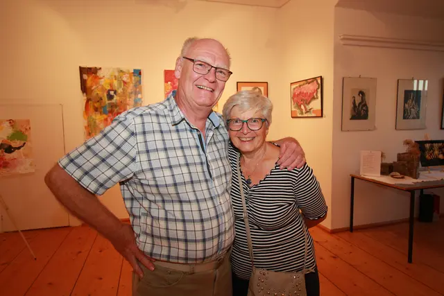 Kunstbewunderer. | Foto: Christian W. F. Gschieszl