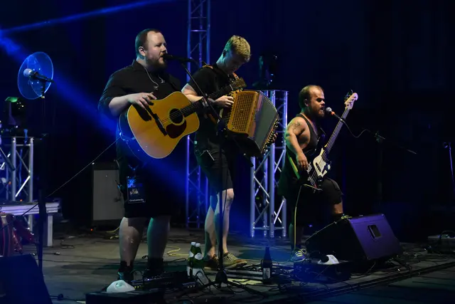 Am Samstag, 25. Juli 2025, öffnet die Firma Stark in Irnfritz erneut ihre Tore und verwandelt ihren Schrottplatz in eine Festivalbühne. | Foto: Wazlawick