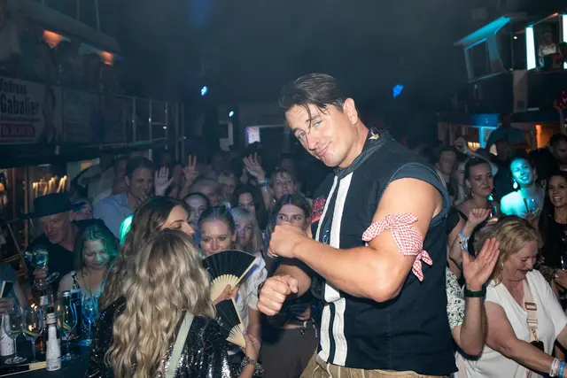 Andreas Gabalier in Stage-Action | Foto: ipImedia/Tanzer