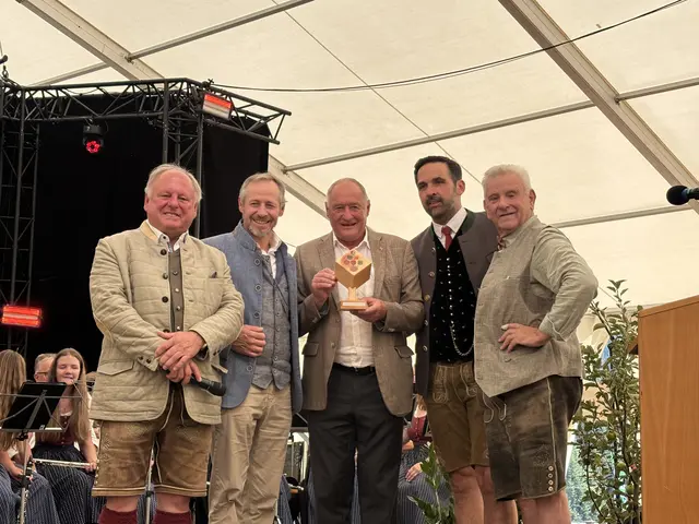 Hans Fugger, Helmut Wachernig, Josef Kronlechner, Peter Grabner, Günter Sonnleitner | Foto: MeinBezirk.at/Gernot Gronald
