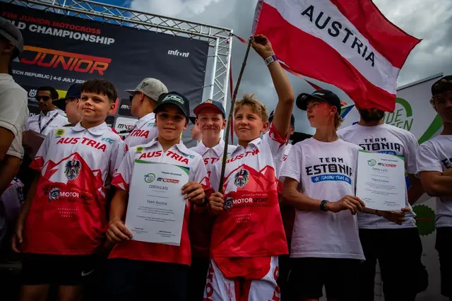 Große Bühne für den Nachwuchs: Benedikt Macho wurde als Mitglied des Team Austria bei der WM-Eröffnung vorgestellt. | Foto: MSC Schrems