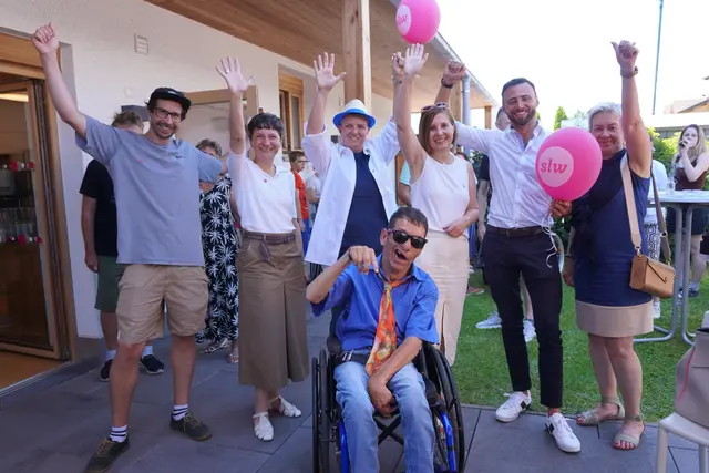 In Axams feierte man fünf Jahre gelebte Inklusion mit der Wirkstatt Axams.  | Foto: AMG