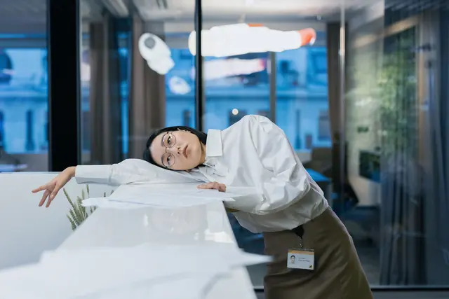 Hohe Temperaturen im Büro belasten viele Beschäftigte – kleine Maßnahmen können helfen. | Foto: Pexels (Symbolbild)