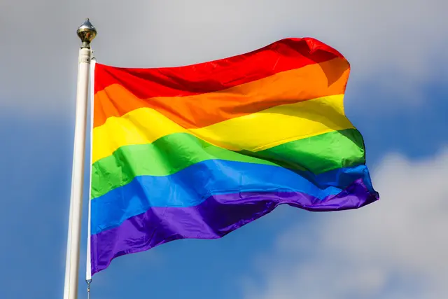 Der Gemeinderat der Marktgemeinde Rum hat in seiner jüngsten Sitzung am 30. Juni einen Dringlichkeitsantrag der Grünen zur Beflaggung des Rathauses mit der Regenbogen-Flagge abgelehnt. | Foto:  panthermedia.net - RobertNyholm