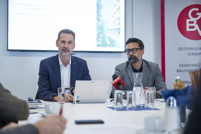 Während die Mieten am privaten Sektor in den vergangenen Jahren in Tirol durch die Decke gingen, sorgen die gemeinnützigen Bauträger laut einer aktuellen Studie für stabile Mieten. | Foto: GBV-Berger