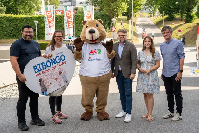 Ebenfalls vorgestellt wurde das neue Maskottchen der Kinderfreunde Steiermark. | Foto: Kinderfreunde Steiermark