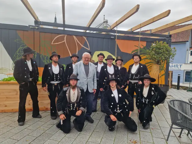 Über den Besuch der Handwerksgesellen freute sich auch Kolping-Vorsitzender Wolfgang Wagner. | Foto: Wagner