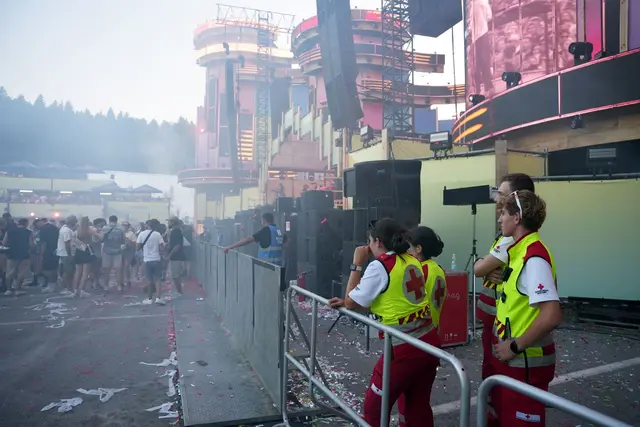 Sanitäterinnen und Sanitäter des Roten Kreuzes waren an verschiedenen Positionen am Festivalgelände stationiert. | Foto: Rotes Kreuz Salzburg