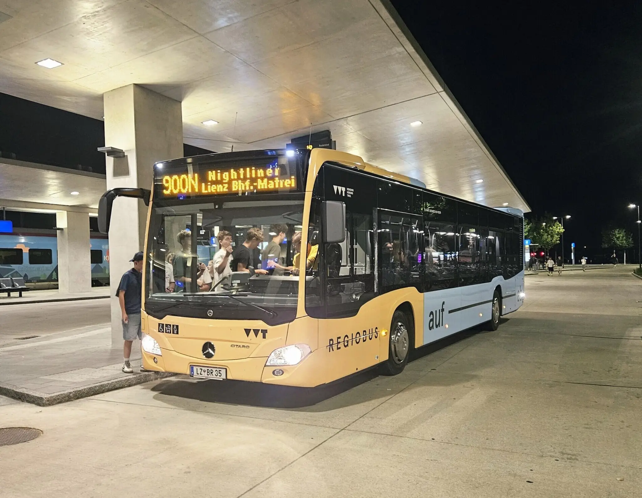 Comeback: East Tyrol's Nightliners are running again at night - | East ...