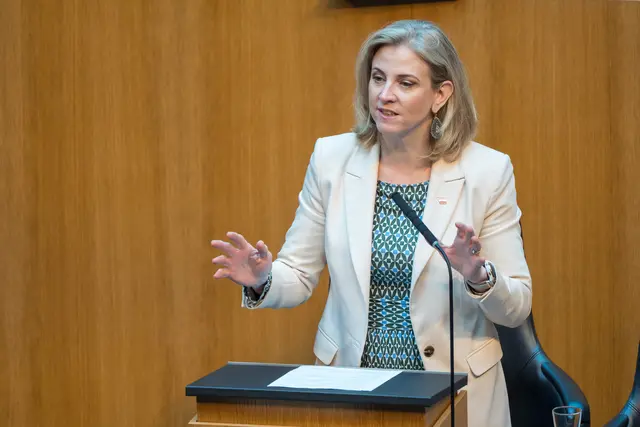 Außenministerin Beate Meinl-Reisinger findet den russischen Cyberangriff "inakzeptabel". | Foto: APA-Images / Heute / Helmut Graf