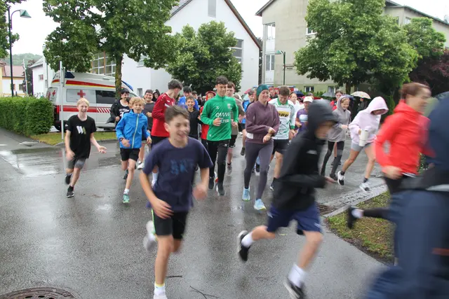 Die Schüler der MMS und der VS St. Martin legten sich für den guten Zweck mächtig ins Zeug. | Foto: MMS St. Martin i. I.