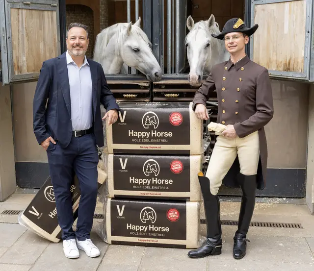 Otto Hofer-Brennand, Geschäftsführer Happy Horse, und Florian Erwin Zimmermann, Bereiter Spanische Hofreitschule. | Foto:  Agentur und Punkt