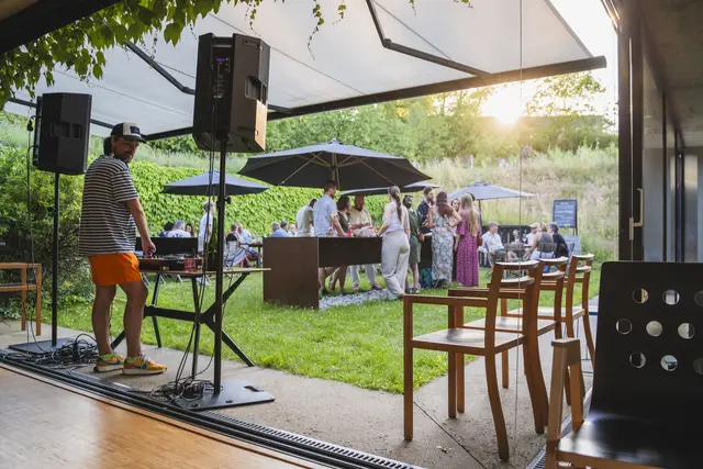 Mit Fine Wine Tunes verbindet das Weingut diese Philosophie mit einem außergewöhnlichen musikalischen Erlebnis.  | Foto: ALBA Communications/Christopher Hanschitz