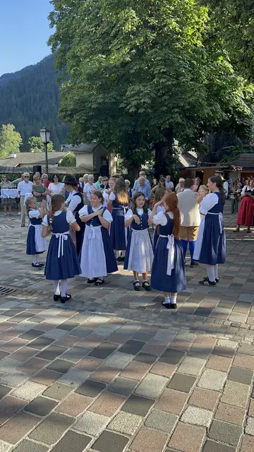 Mit einem stimmungsvollen Kärntnerabend feierte die Kinder- und Jugendvolkstanzgruppe Gegendtal ihr 20-jähriges Bestehen gemeinsam mit zahlreichen Gästen. | Foto: Volkstanzgruppe Gegendtal