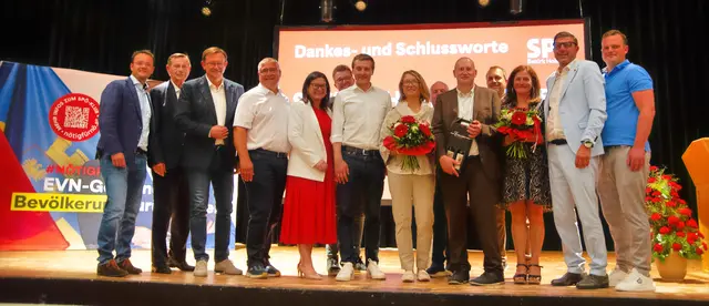 Vor vollem Haus im Hollabrunner Stadtsaal fand die Bezirkskonferenz der SPÖ im Bezirk Hollabrunn statt.  | Foto: SPÖ