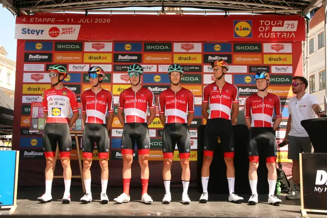 Das Rad Nationalteam mit dem Waldinger Rainer Kepplinger (3 v. li.). | Foto: Herbert Schöttl