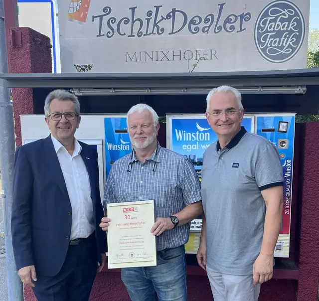 WK Obmann Gottfried Pilz, Helfried Minixhofer, WK Leiter Andreas Geierlehner | Foto: Minixhofer