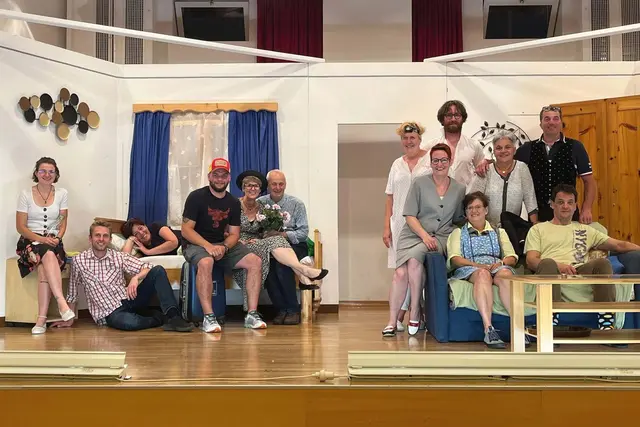 Jeders Jahr aufs Neue begeistert die Theatergruppe Weißbriach mit außergewöhnlichen Stücken und Lachern im Prublikum | Foto: Theatergruppe Weißbriach