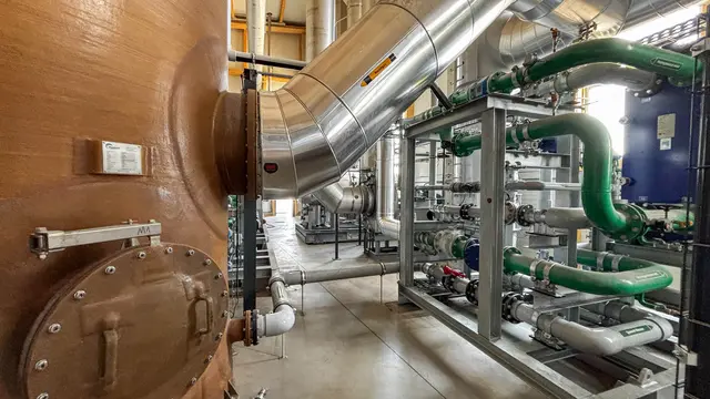 Die Carbon-Capture-Anlage ist eine von drei europaweit. | Foto: Andreas Pölzl/MeinBezirk