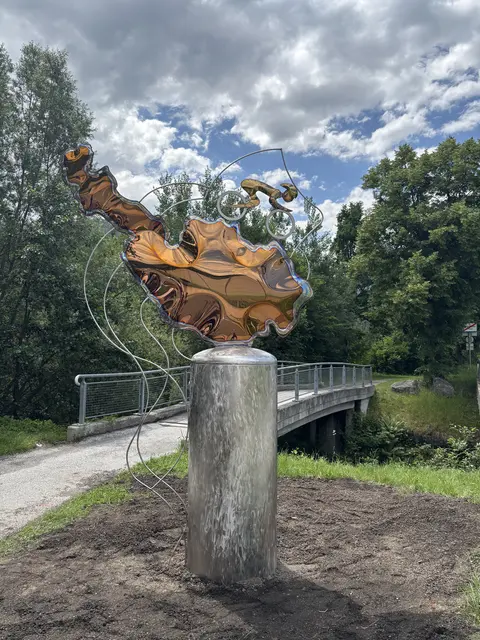 Die Bezirkshauptstadt St. Johann bietet zahlreiche Möglichkeiten für Einheimische und Gäste. | Foto: Emanuel Hasenauer