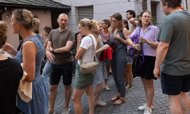 Mit einem vollen Haus feierte das Sommerkino des Teams Vielfalt seinen Auftakt. Aufgrund der Regenfälle musste die ursprünglich im Glanspitz-Park geplante Open-Air-Vorführung kurzfristig ins Filmkulturzentrum "Das Kino" verlegt werden.  | Foto: Stadt Salzburg/Wildbild/Doris Wild