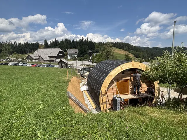 Direkt gegenüber liegt das Wirtshaus Steirereck. | Foto: MeinBezirk/Angelika Kern