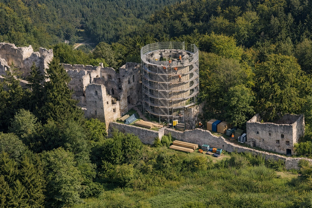 Der Burgverein Prandegg verfolgt das Ziel, die historische Anlage nicht nur langfristig zu erhalten, sondern sie auch als lebendigen Erlebnisort weiterzuentwickeln. | Foto: Burgverein Prandegg