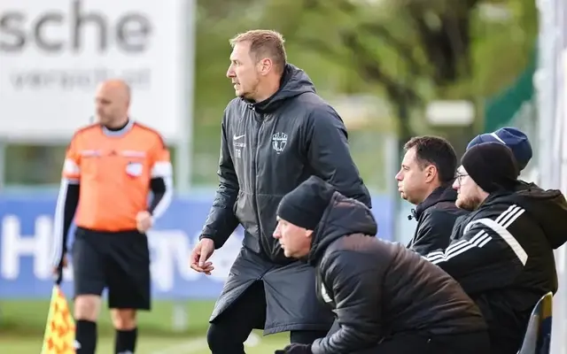 Möchte als Trainer oft am liebsten selbst mitspielen: Stefan Hinterkörner. | Foto: Benjamin Reischl